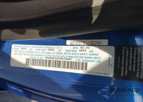 2000 Volkswagen New Beetle Glx from USA, damaged, VIN 3VWDD21C2YM470997